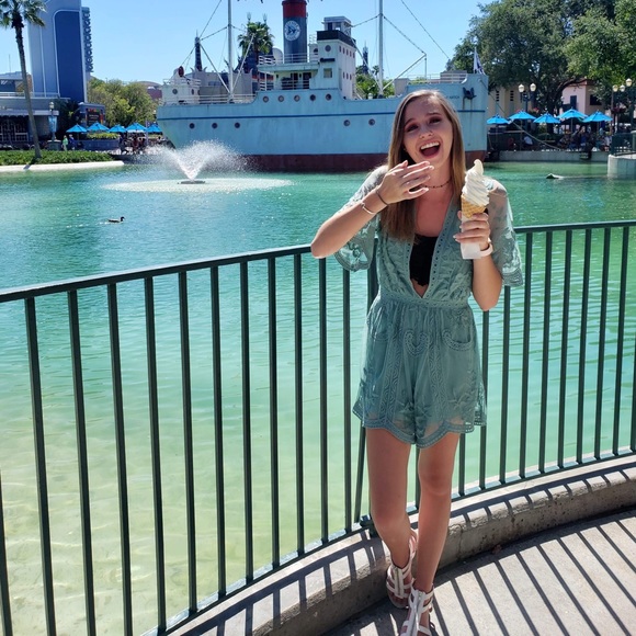 Kylee Snyder - Picture 3 of 3